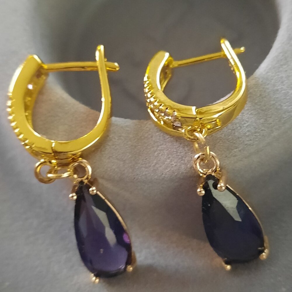 Brand New 24K Gold Color Plated & Dark Purple High Quality Earrings